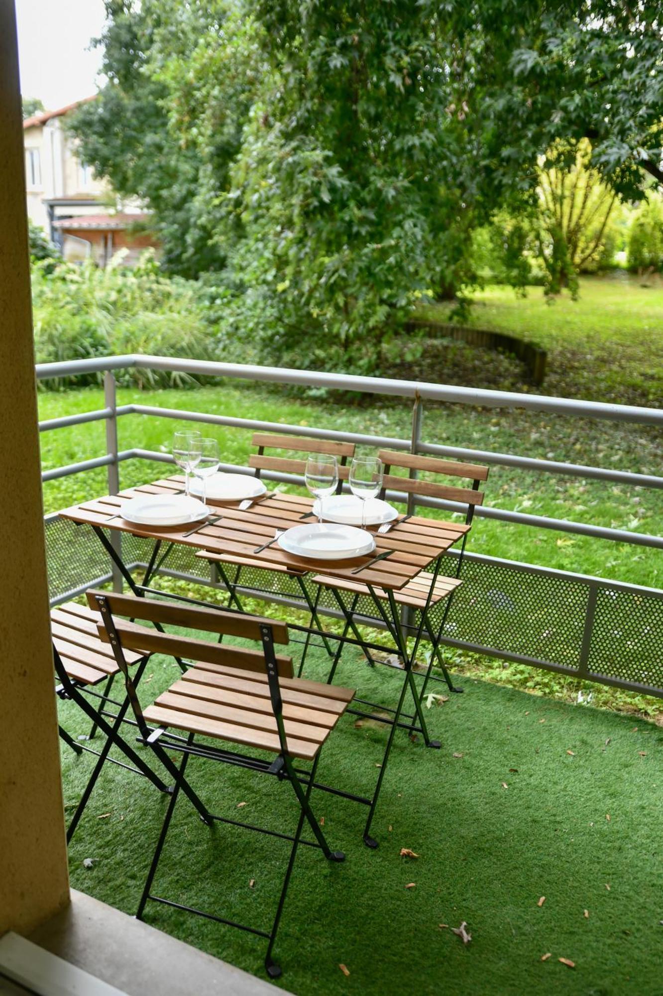 贝勒里夫·苏尔·阿列尔Calme Et Terrasse Privee Pres De Vichy公寓 外观 照片